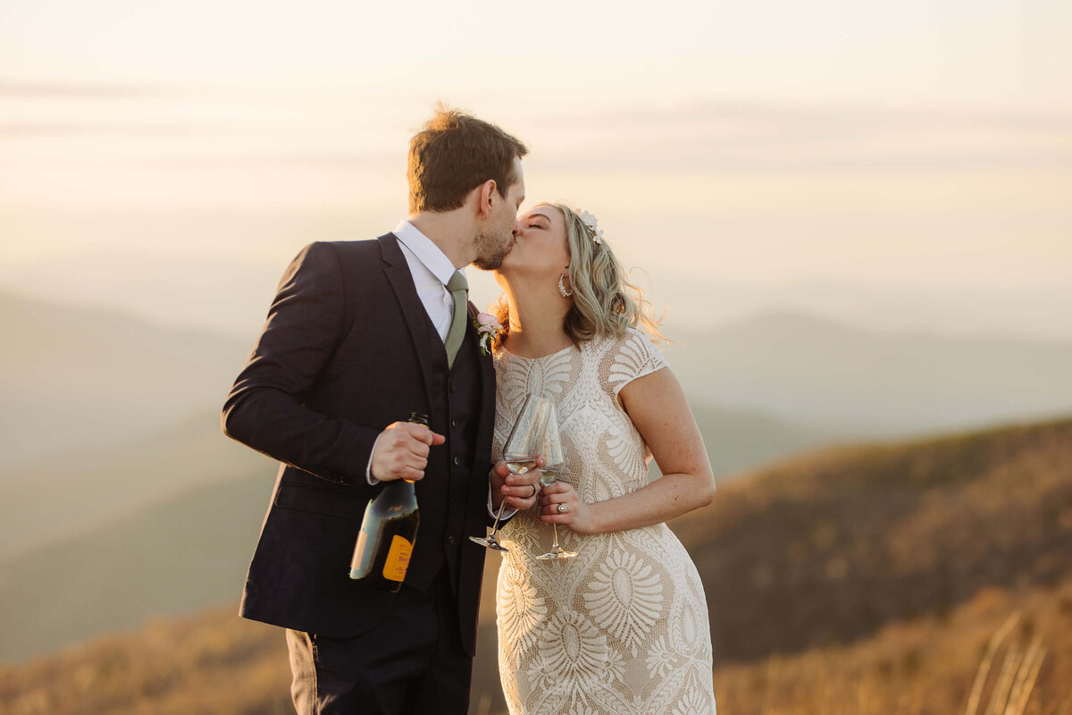 Black-Balsam-NC-Mountain-Elopement-45