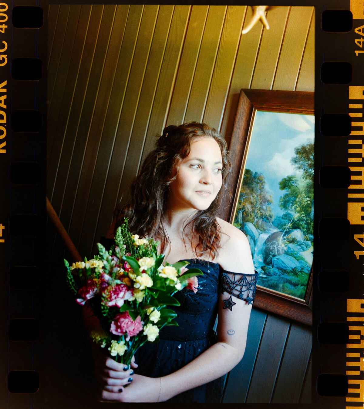 HomeScans_Brenda&JanieElopementPhotos_OregonWeddingPhotographer_KuroCreativeHouse-4