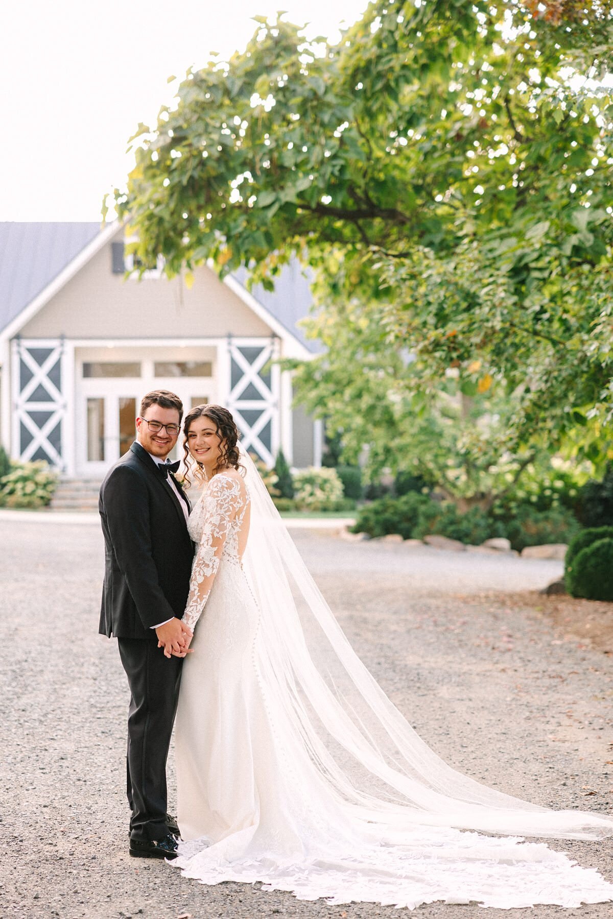 Bride and Groom Wedding Portaits Kelynn and Mathew Evansville Owensboro309