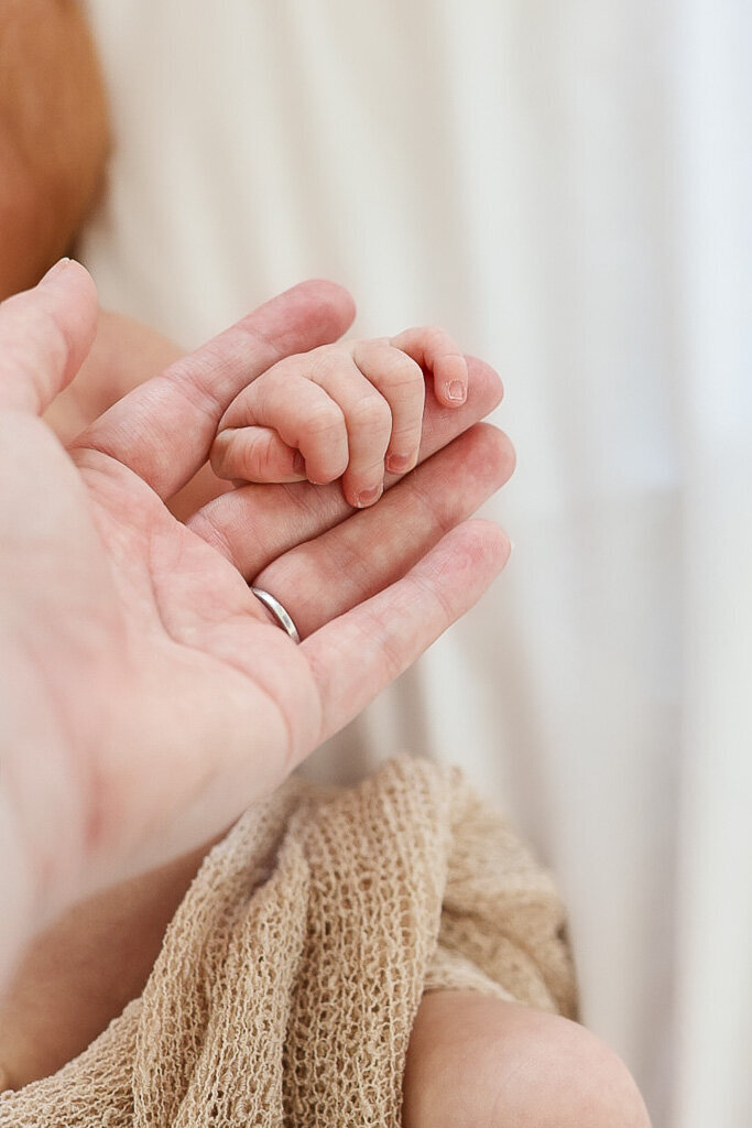 Baby photography, toddler photography -  High Peak. Natural session - Nostalgia Photography (20)