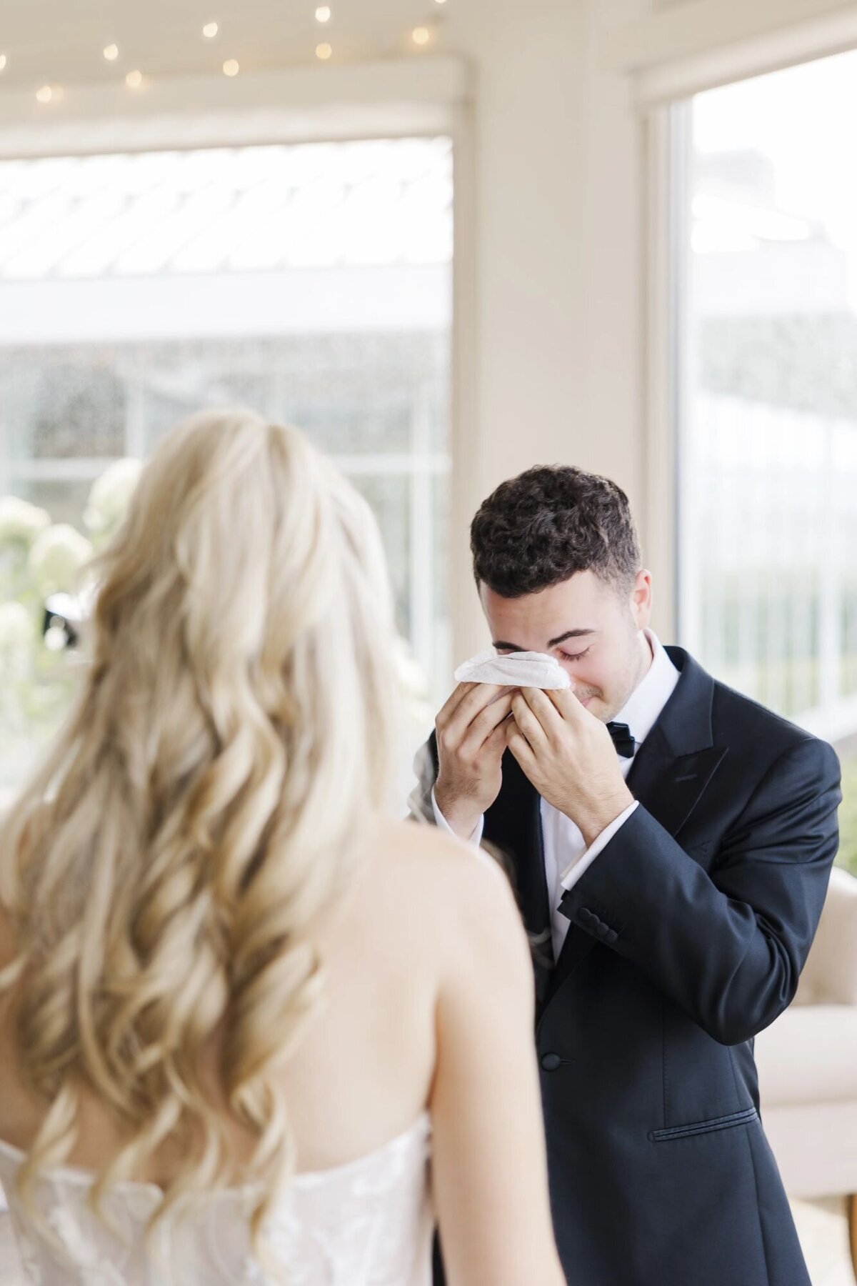 First look and couple portraits on a Hudson Valley wedding day