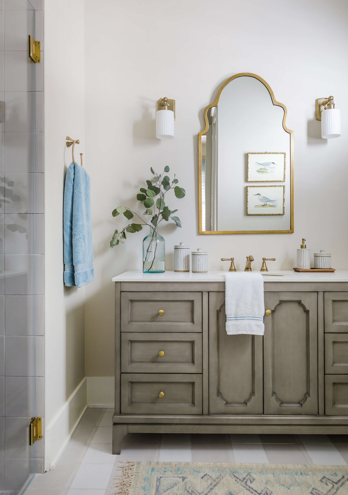 Fernandina Beach BathroomLolaInteriors