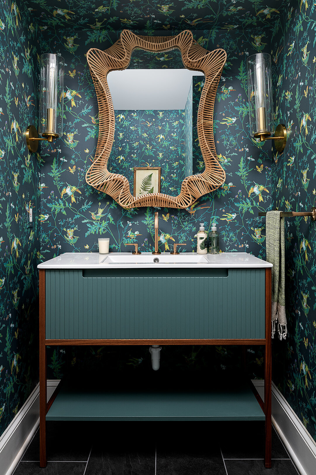 Well Traveled Home  | Liz Walton Home