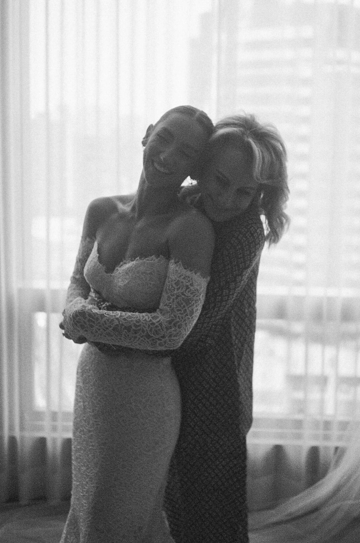 515-Four-Seasons-Toronto-Canada-Bailey-Cody-Wedding-6