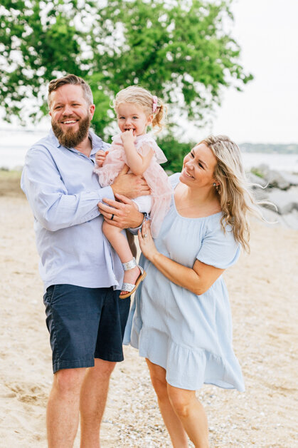 Yorktown beach family photos