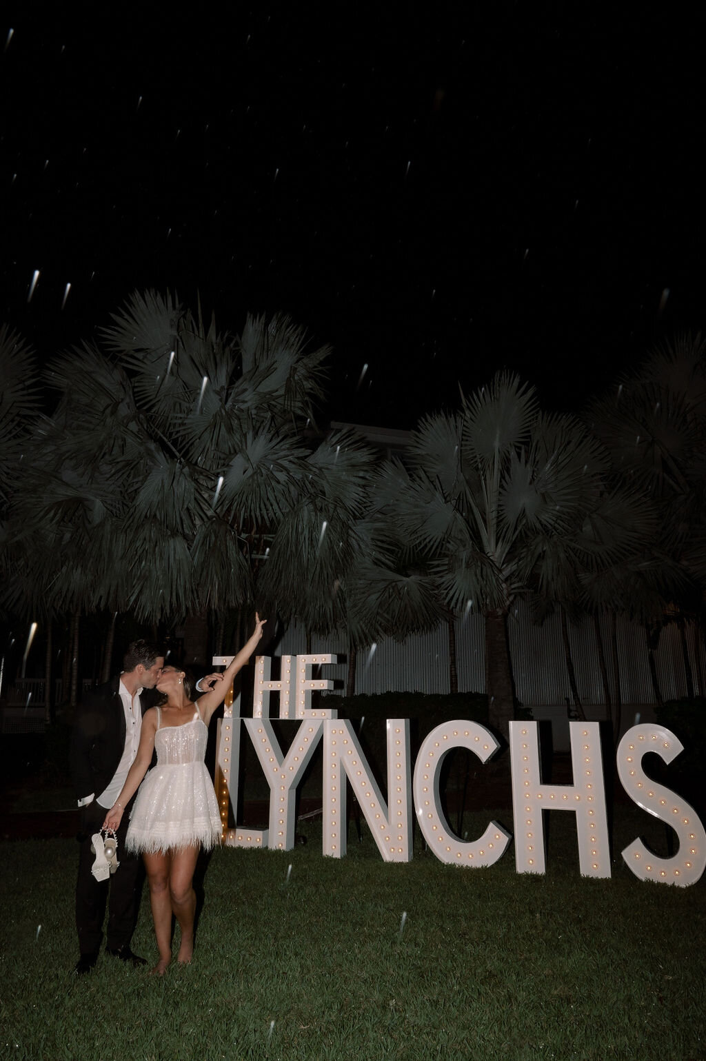 Dancing_SM_KeyWest_Wedding_Photo-303