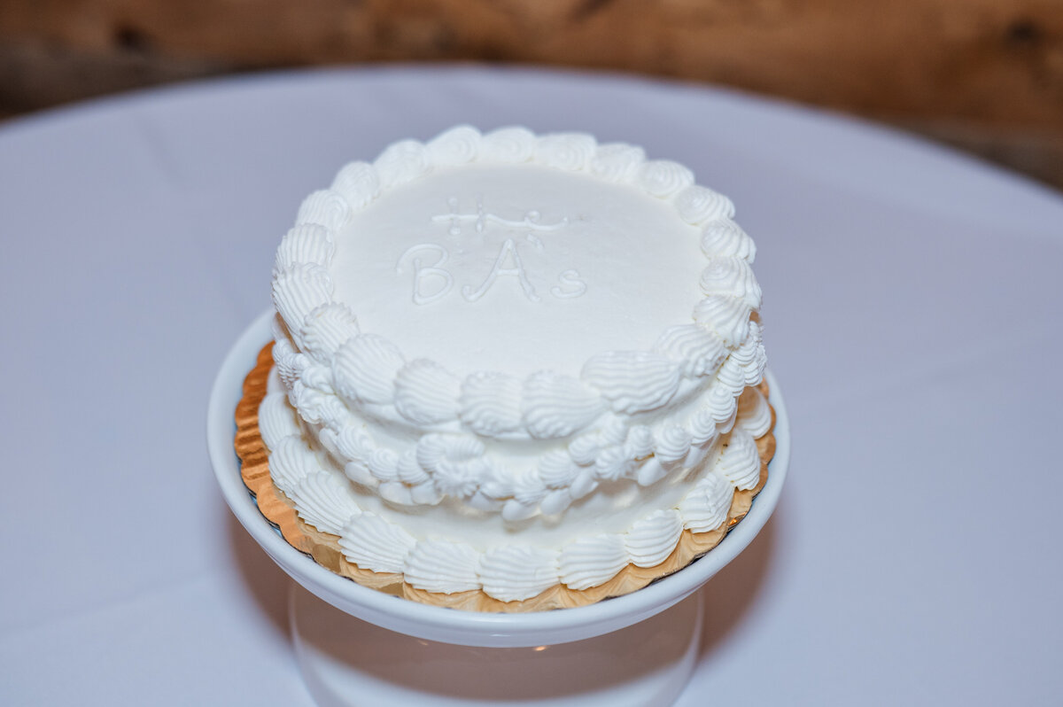 erik_sam_cake_cutting-3