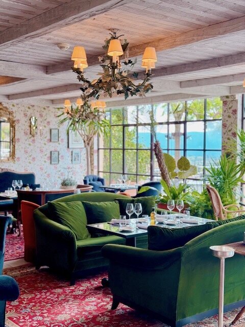 Luxury-Retreat-Provence-France-Molly-Carr - 31