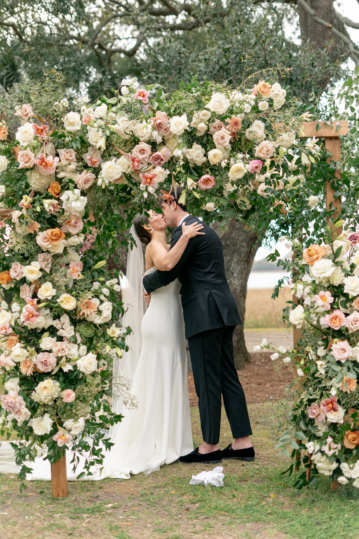 Carly-Lucas-Lowndes-Grove-Wedding-23