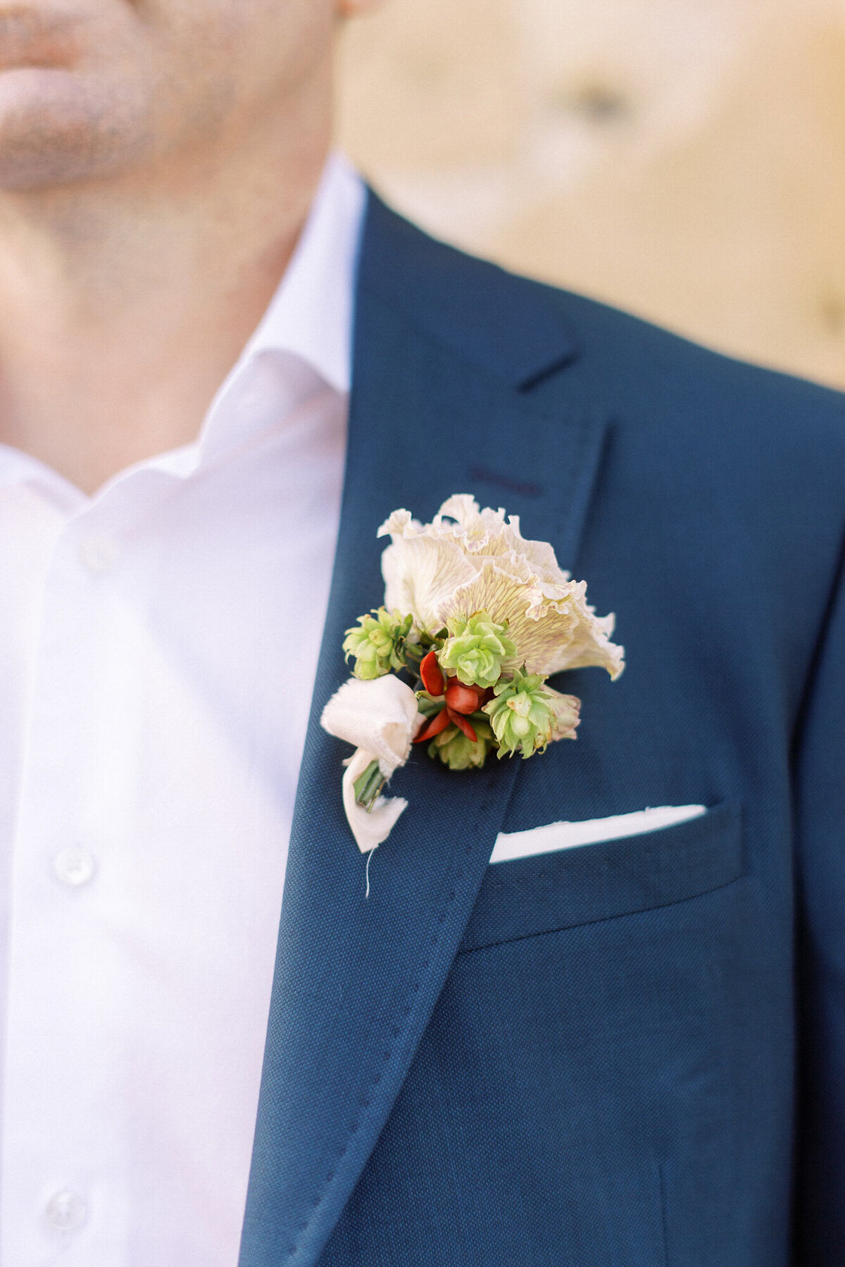 Maïlys Fortune Photography Husband Wife Wedding Weddings Photography France Switzerland Italy Timeless Dreamy Imagery Bilingual French English Destination Weddings Destination Wedding Provence French Riviera Paris Lake Como Tuscany111