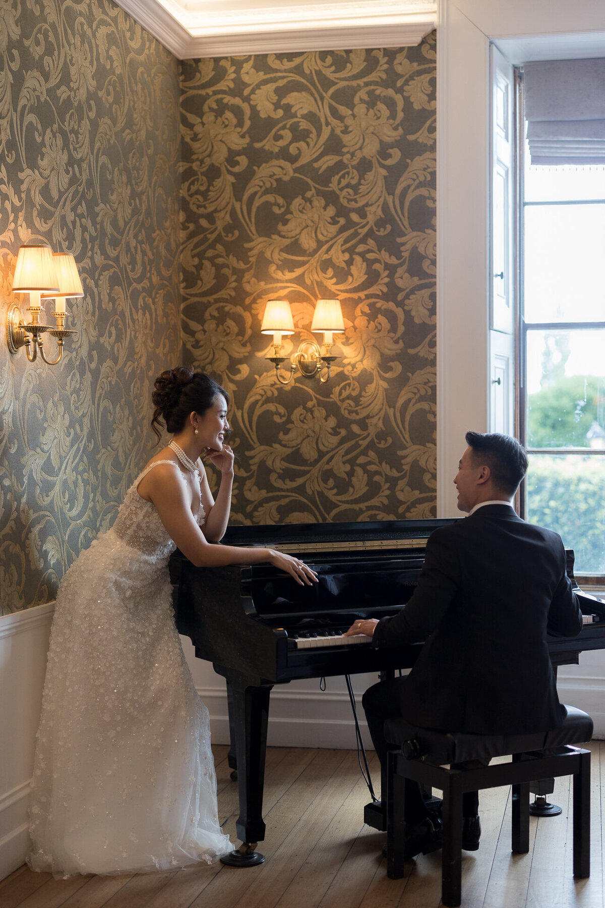 froyle-park-wedding-Jessy-Papasavva-Photography-700
