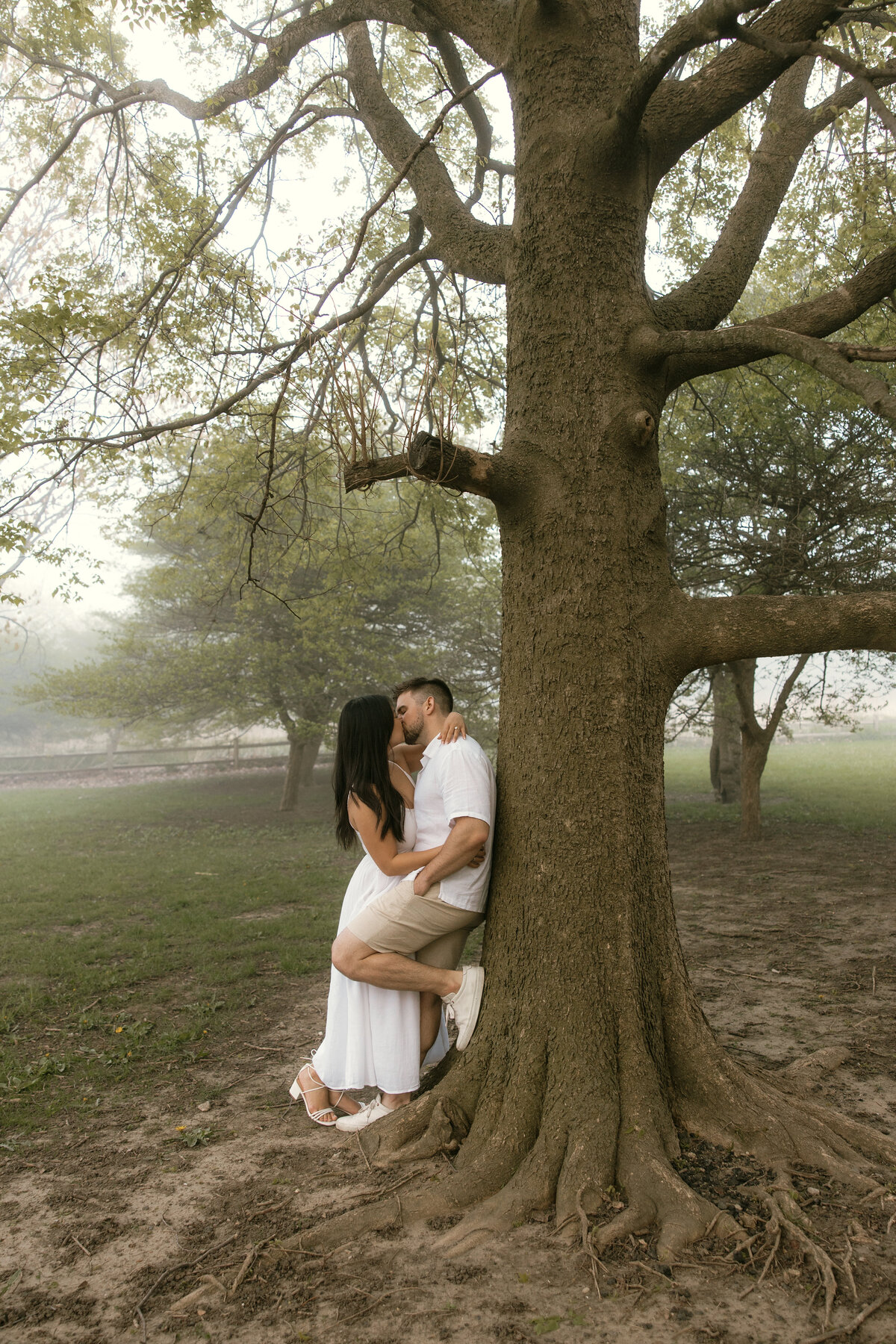 Abigail Anne Photography Storytelling Wedding Photographer in Colorado and Chicago — Engagement Photo 4