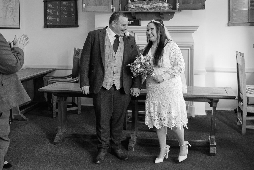 Holmes wedding photography - bakewell registry office then chatsworth estate, derbyshire- Nostalgia photogra (6)