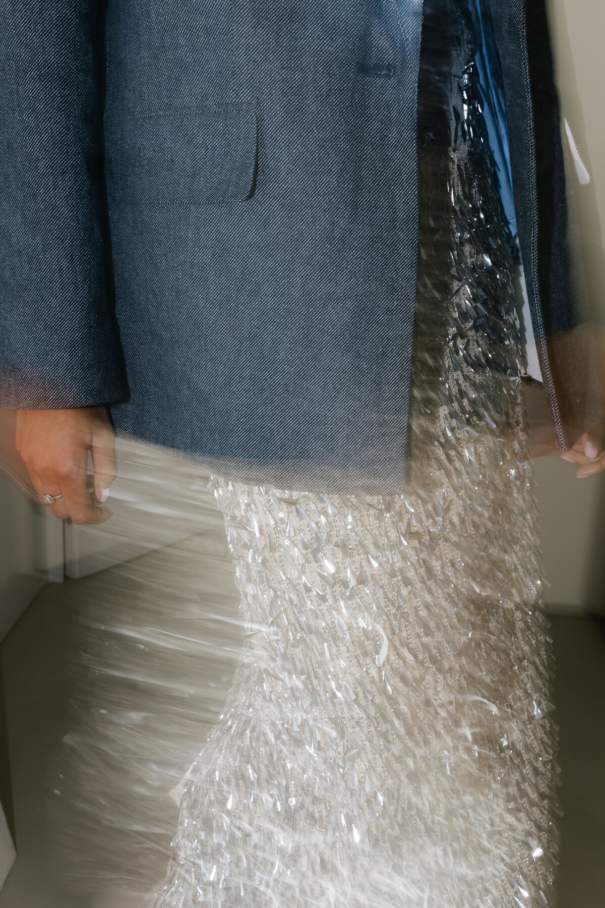 kaboompics_flash-photography-aesthetic-in-creative-workspace-and-modern-lifestyle-moments-39782 (1)