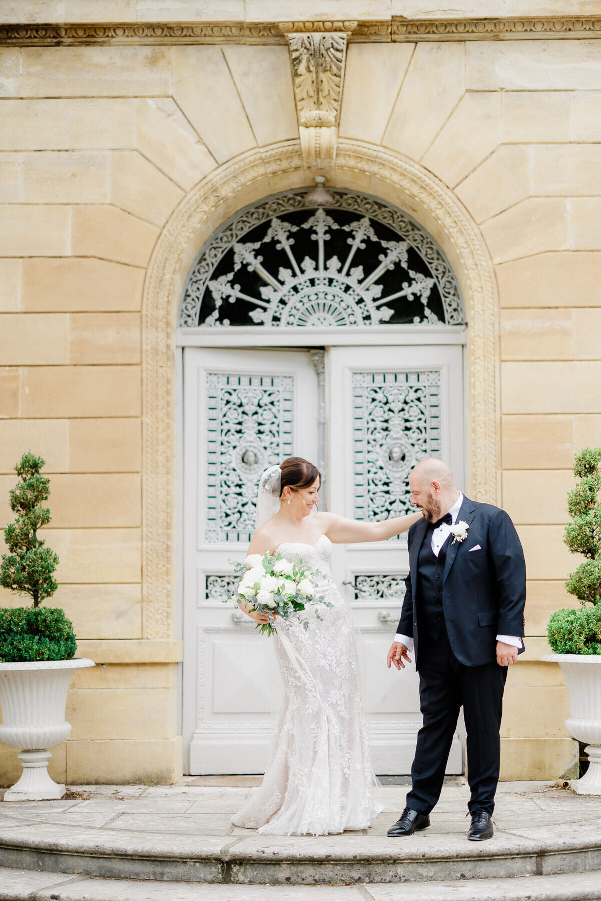 Modern_Chic_Chateau_Valouze_Destination_Wedding_Photographer-95