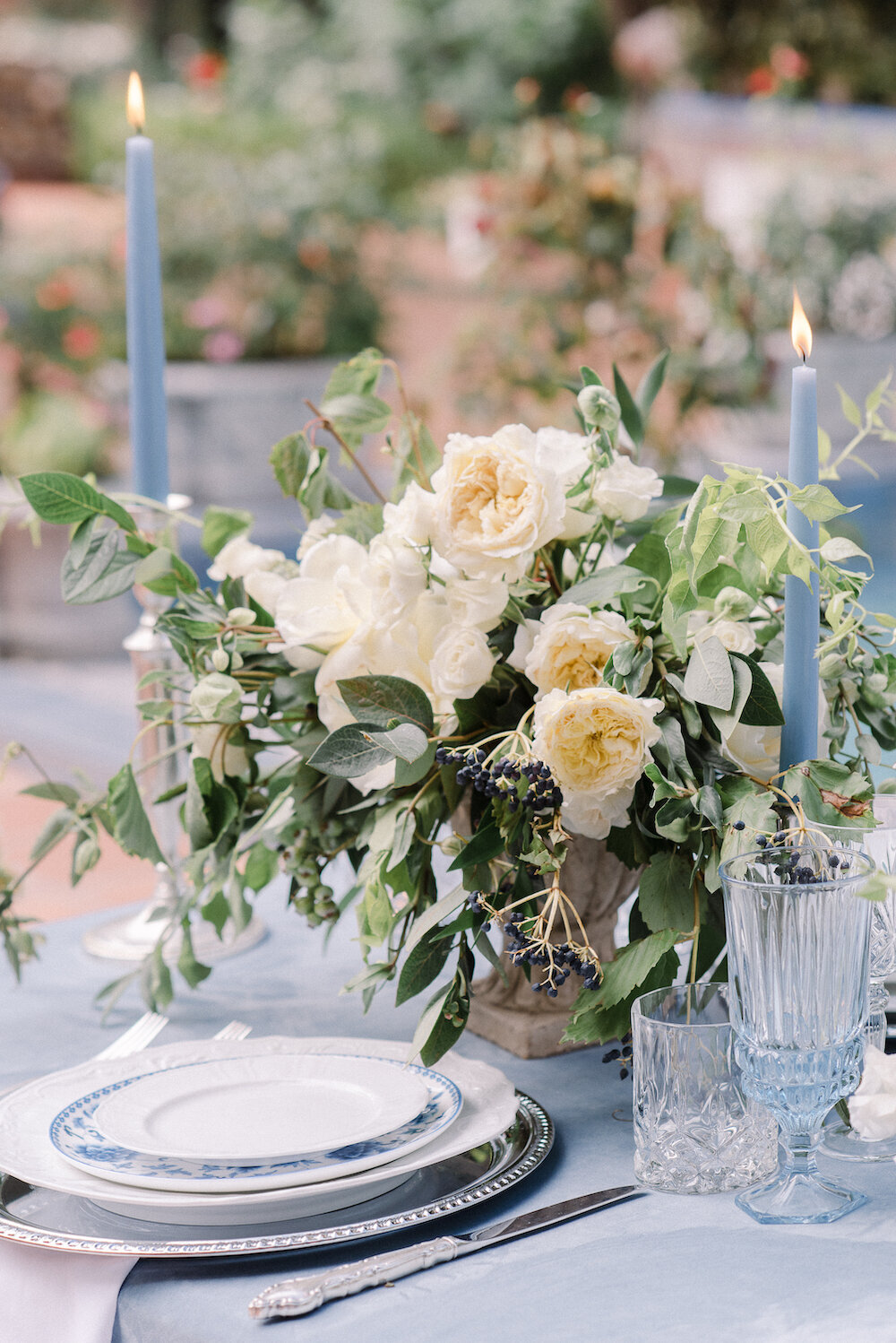 White Centerpieces at Rancho Las Lomas