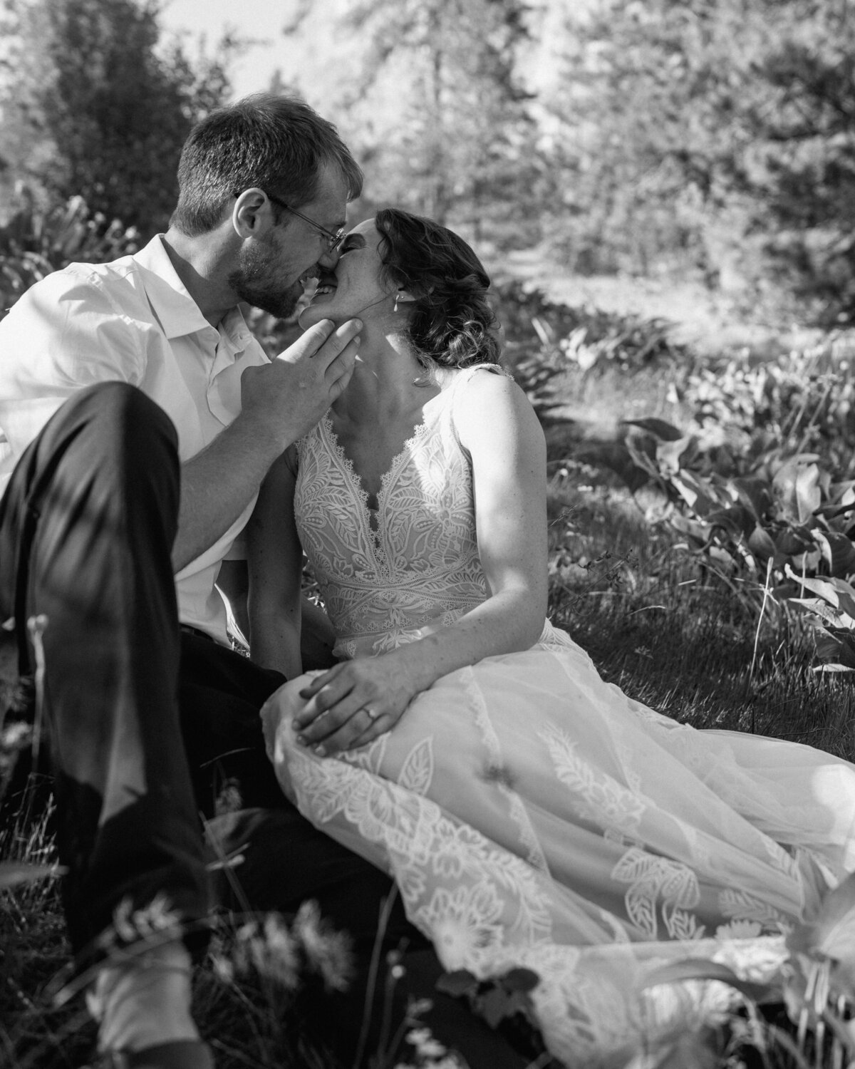 rocks_of_sharon_spokane_washington_hiking_elopement_13