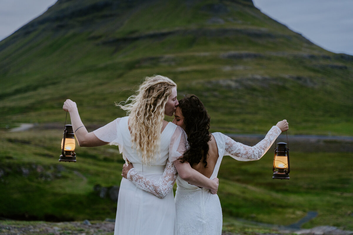 KIRKJUFELL Iceland Elopement -18