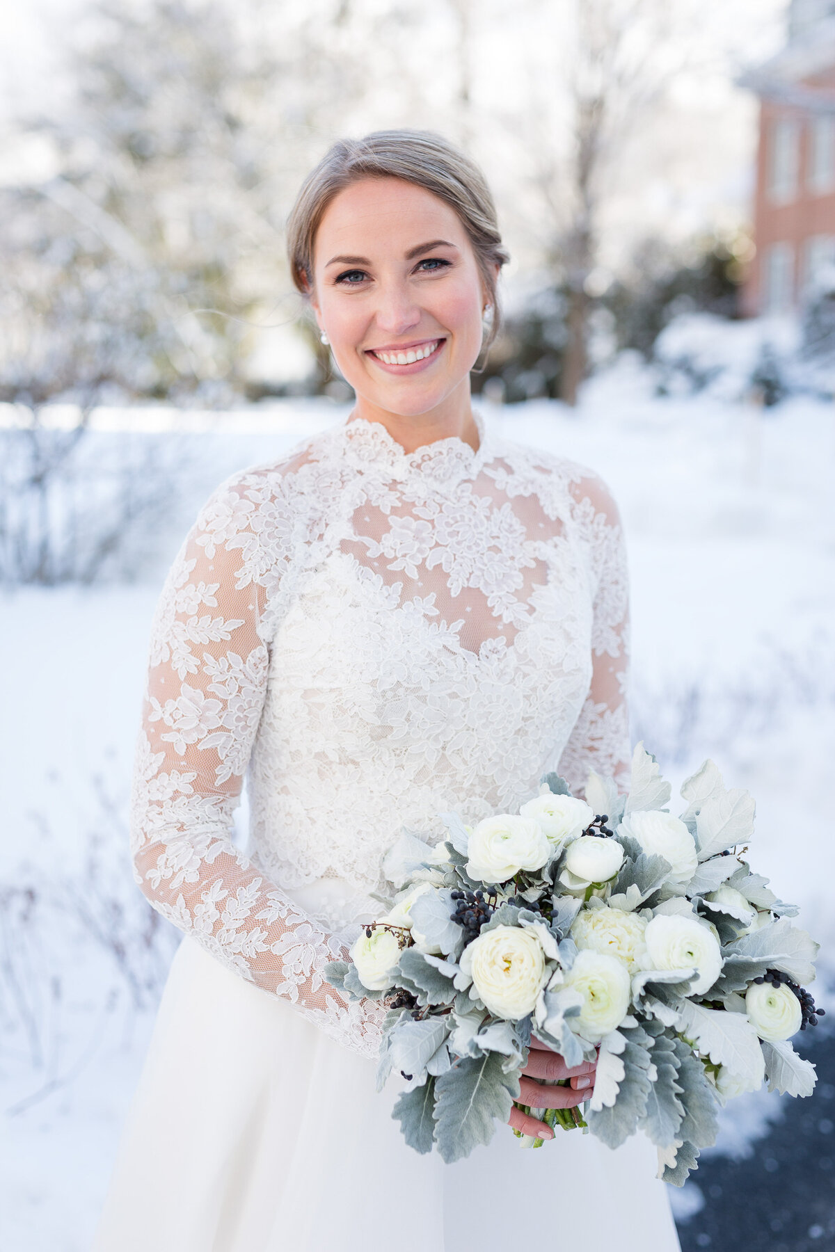 Woodstock-Inn-Vermont-Winter-Wedding-32
