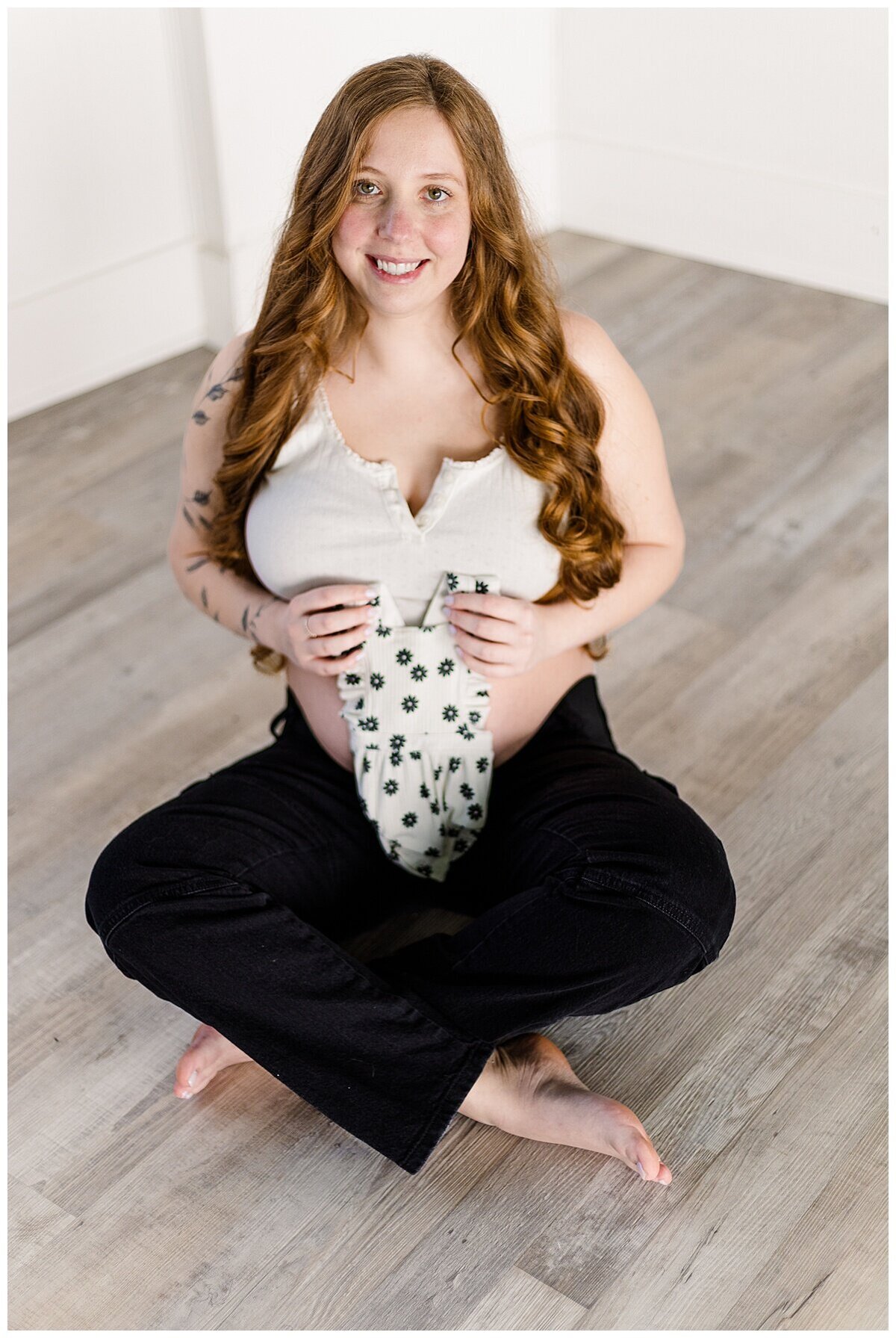 Studio Pittsburgh PA Maternity Photographer023-