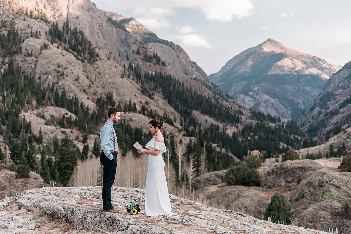 ghost-town-elopement-ouray-red-mountain_0460