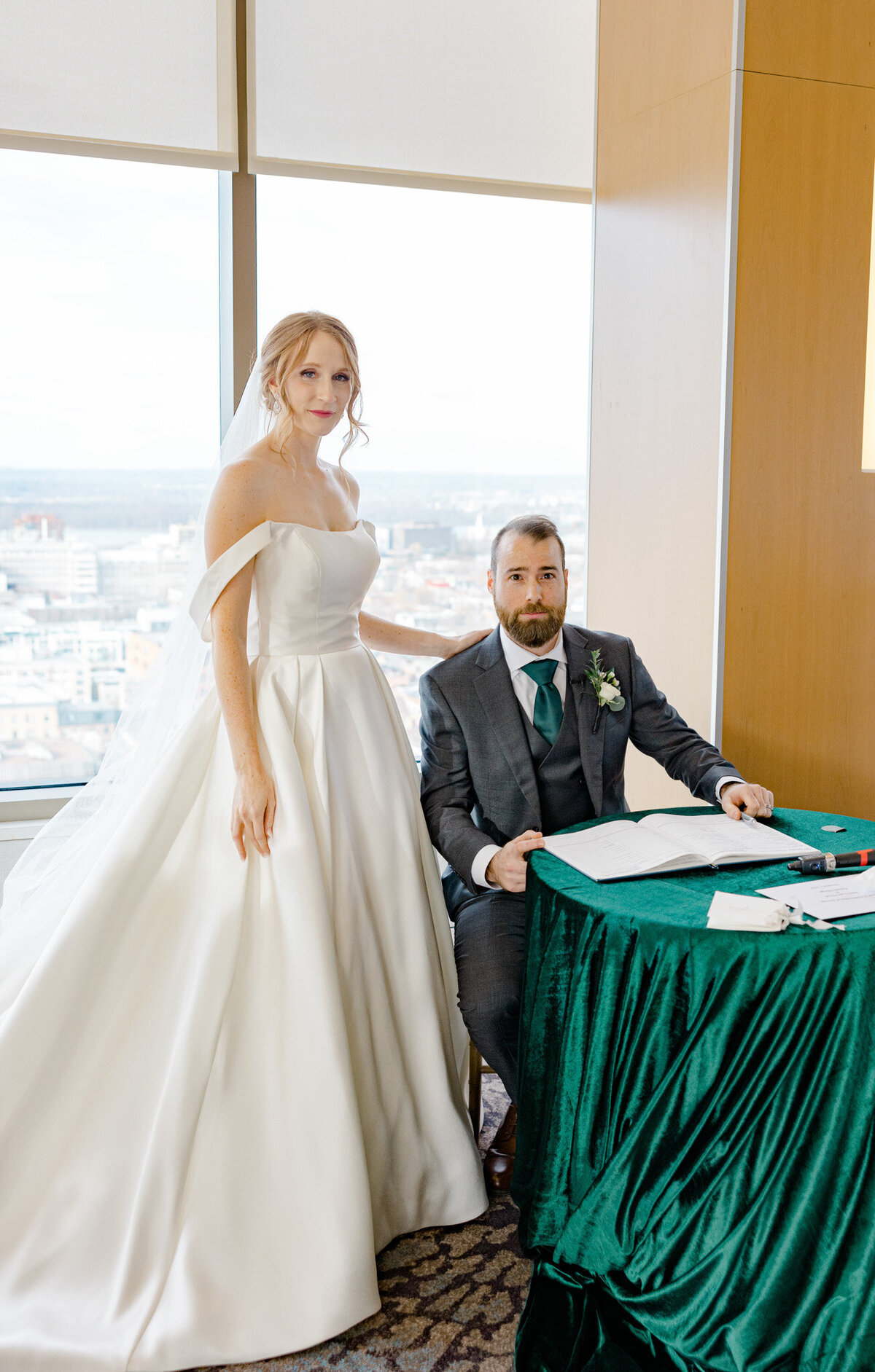 jess-ken-venue-twenty-two-ottawa-wedding-2022-107