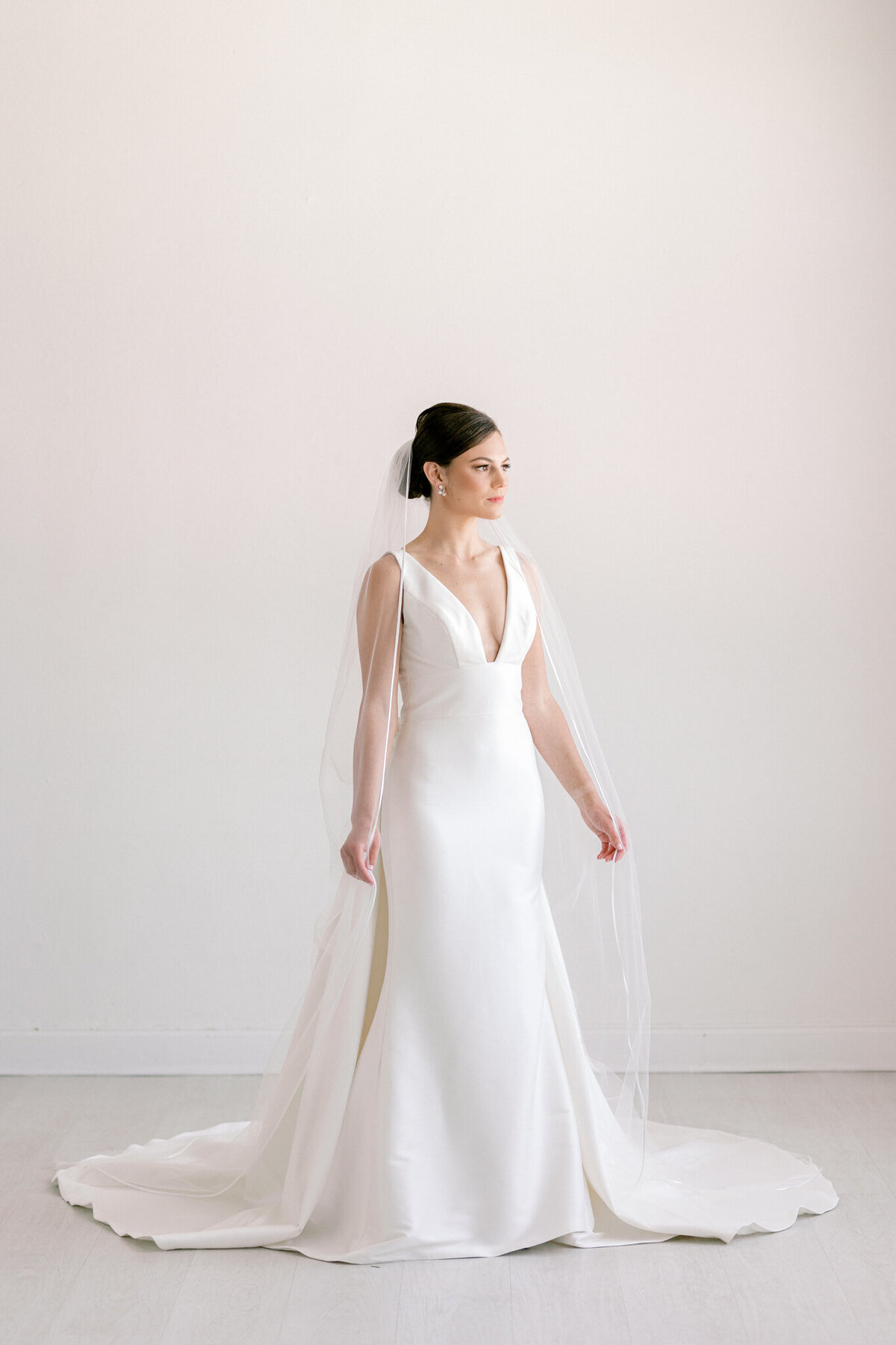 Samantha's Bridal Portraits at the Lumen Room | Dallas Wedding Photographer | Sami Kathryn Photography-6