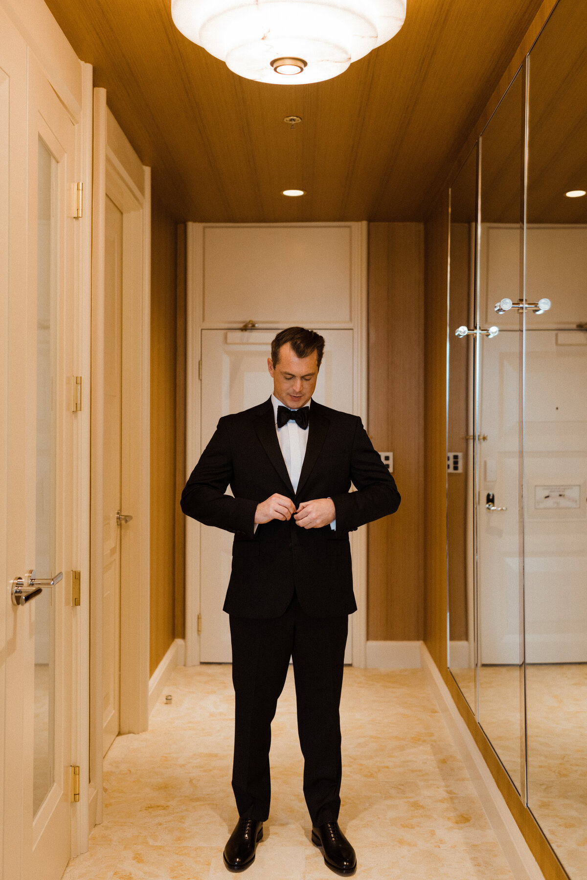 Las Vegas Elopement Photographer