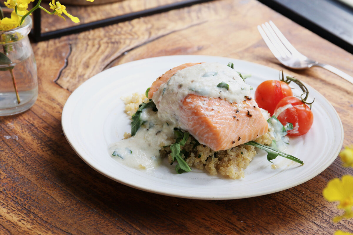 Batch 1 - Grilled Salmon Quinoa Salad_V2