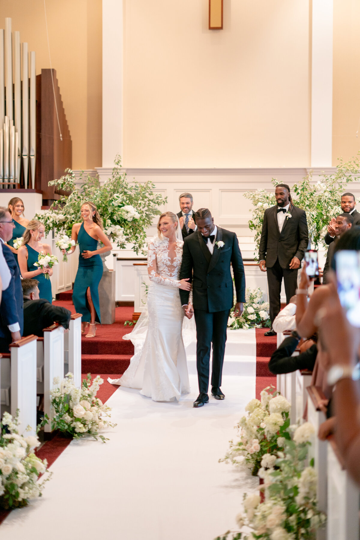 Savannah-Jamey-Country-Club-Buffalo-Summer-Wedding-20