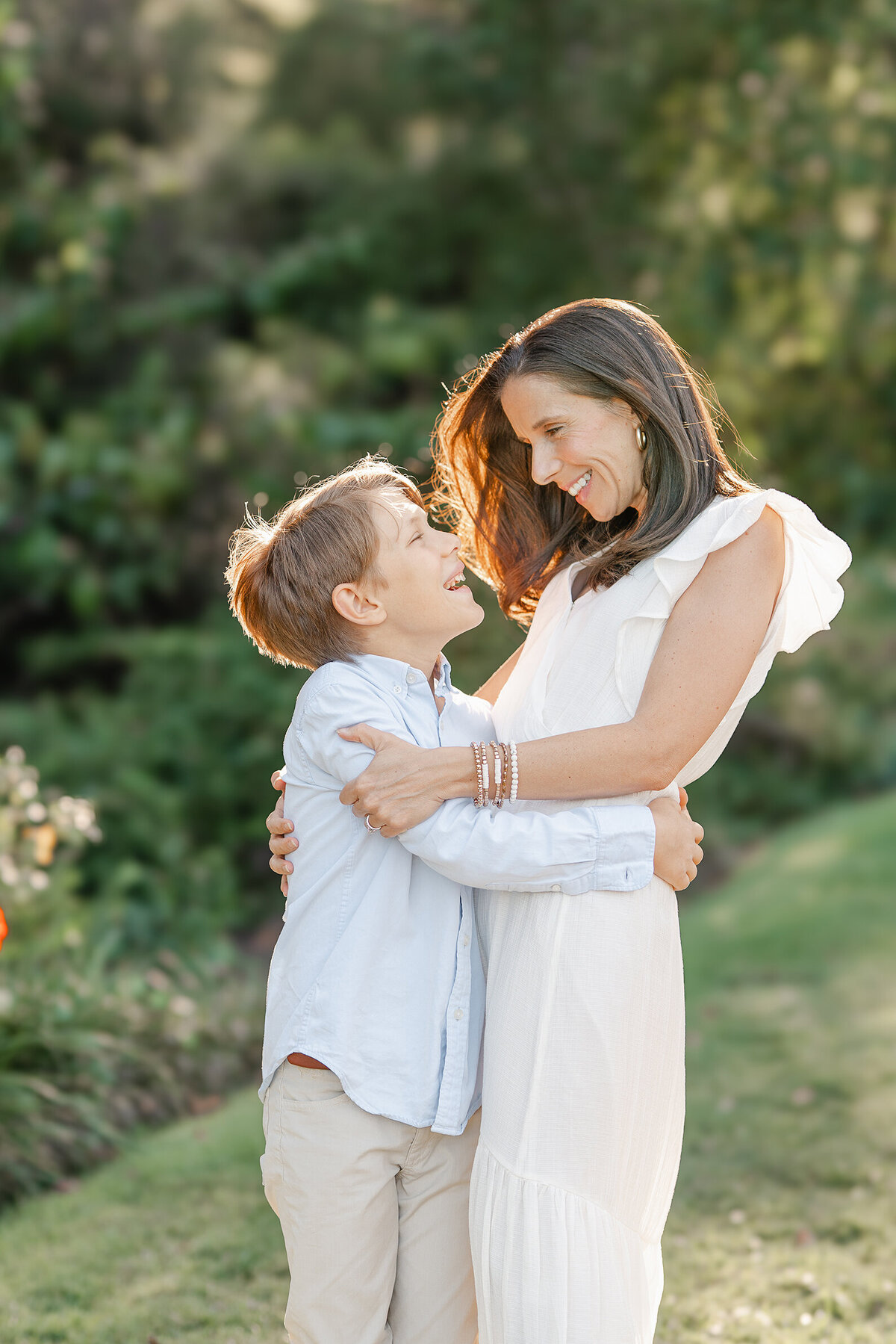 No Fail Poses for Family Photography Sessions with Young Children (41)