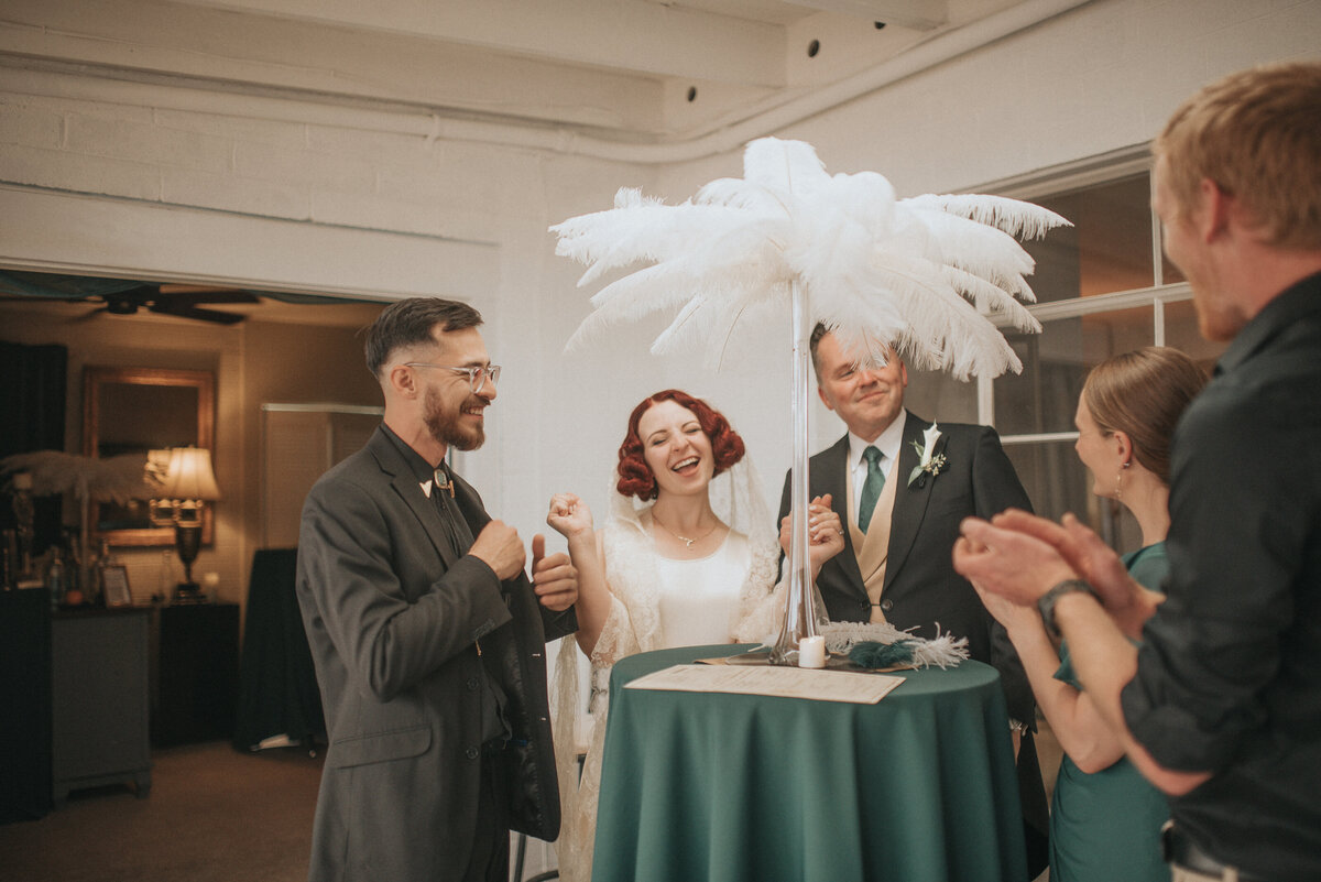 ceremony-arizona-vintage-bride-outdoo-wedding-diy-backyard-iowa-wedding-photographer-phoenix-wedding-photographer-alaynna-ann-schwartz-playlife-231