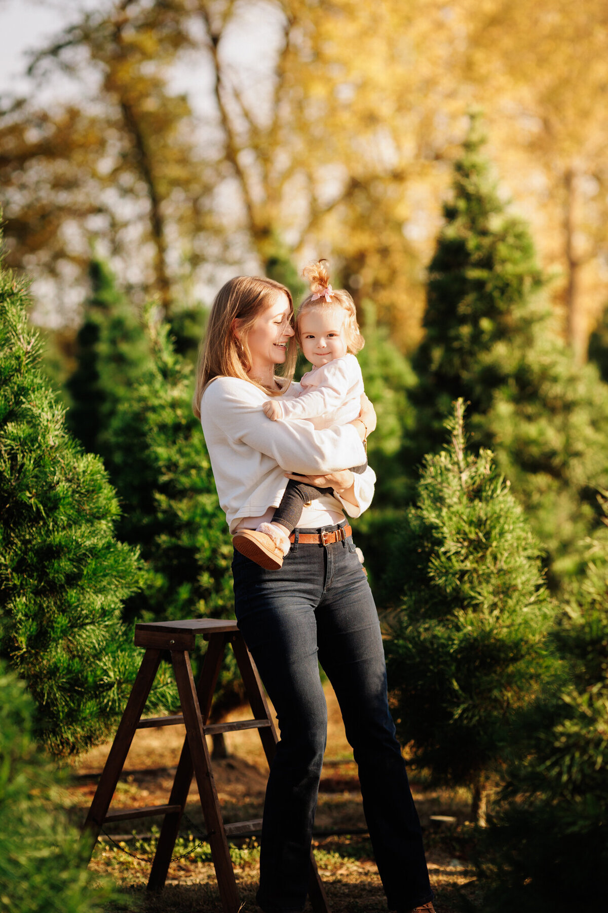Best Motherhood photography NW Arkansas, motherhood portraits near me, mommy and me photography NW Arkansas