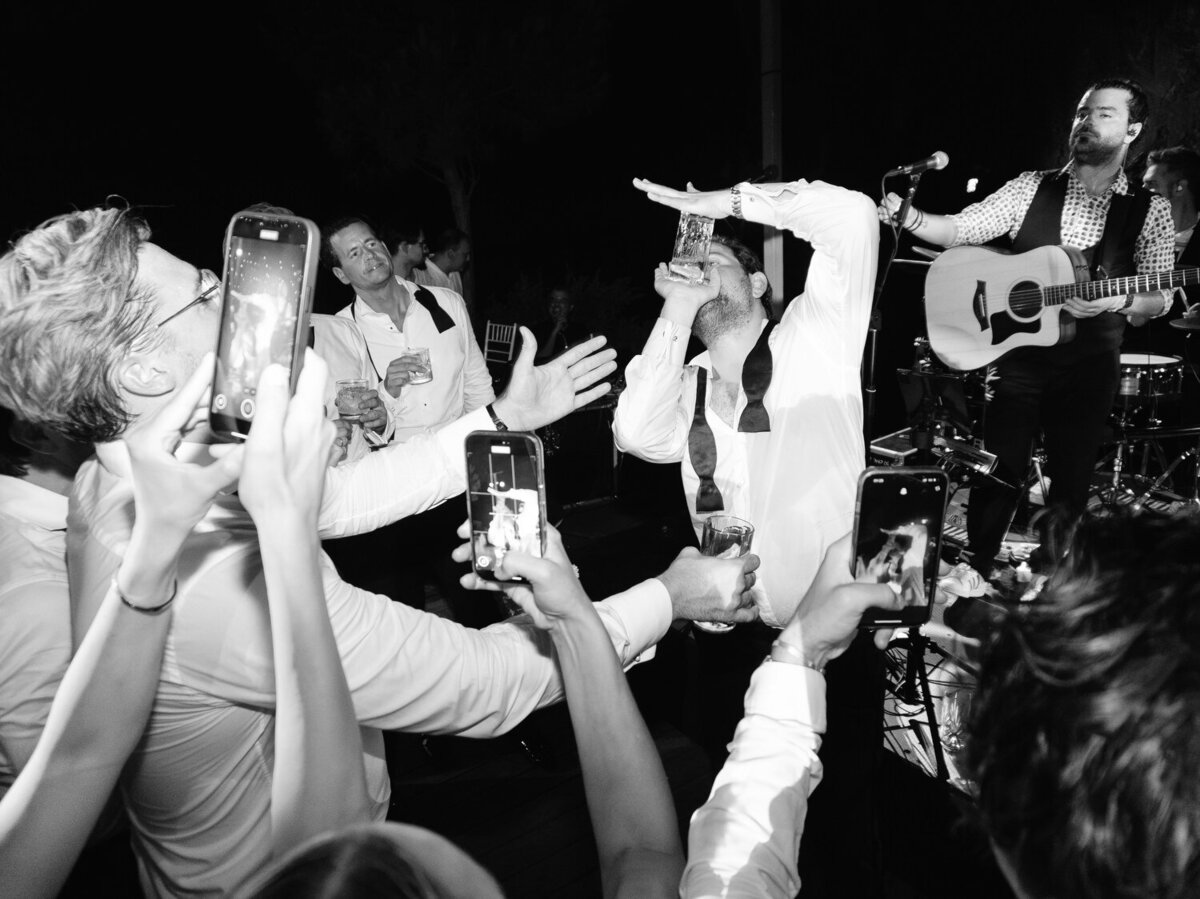 Black-Tie-Wedding-at-Four-Seasons-and-Vouliagmeni-Lake-120