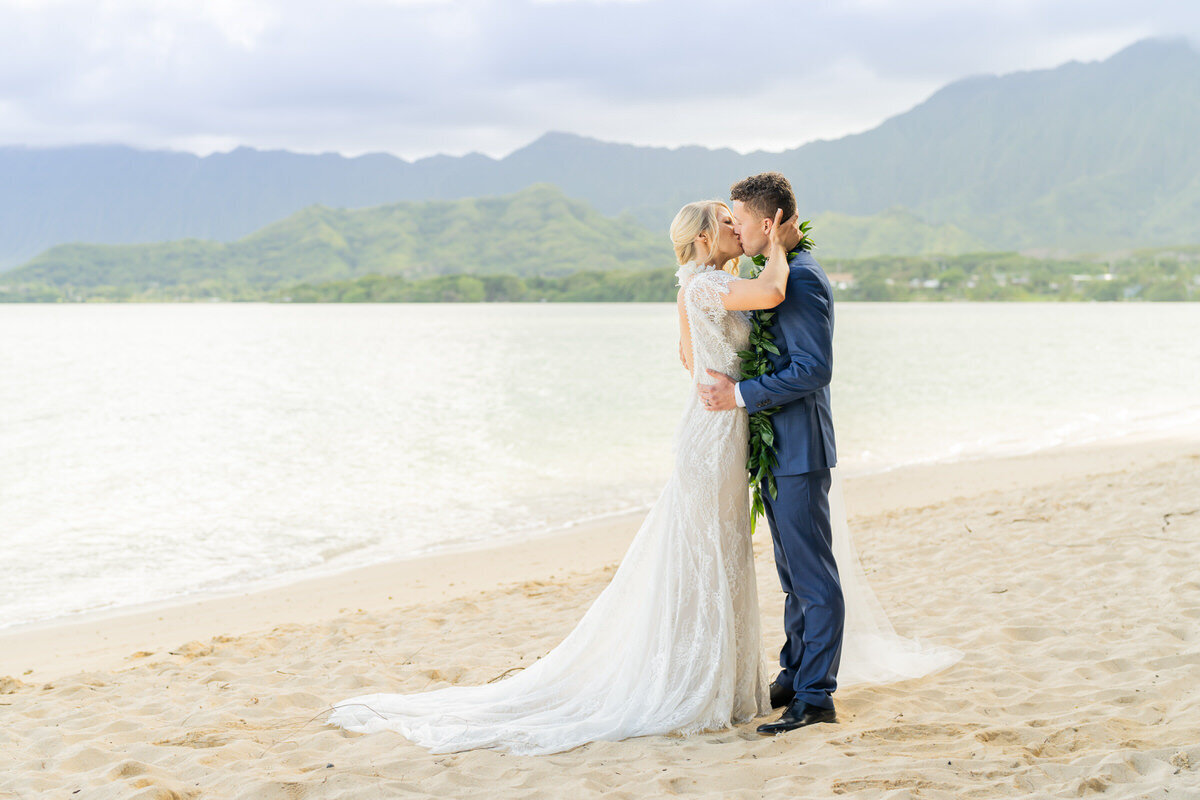 Weddings Oahu-13
