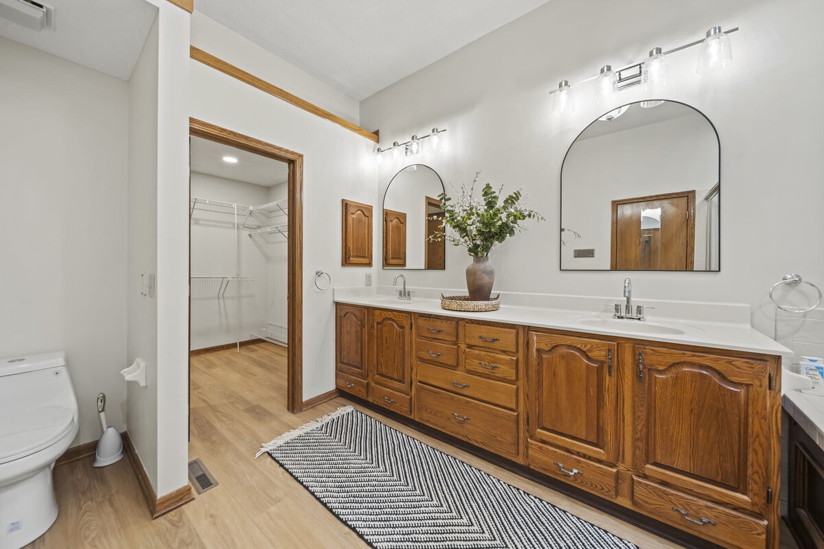 51-web-or-mls-A7405783