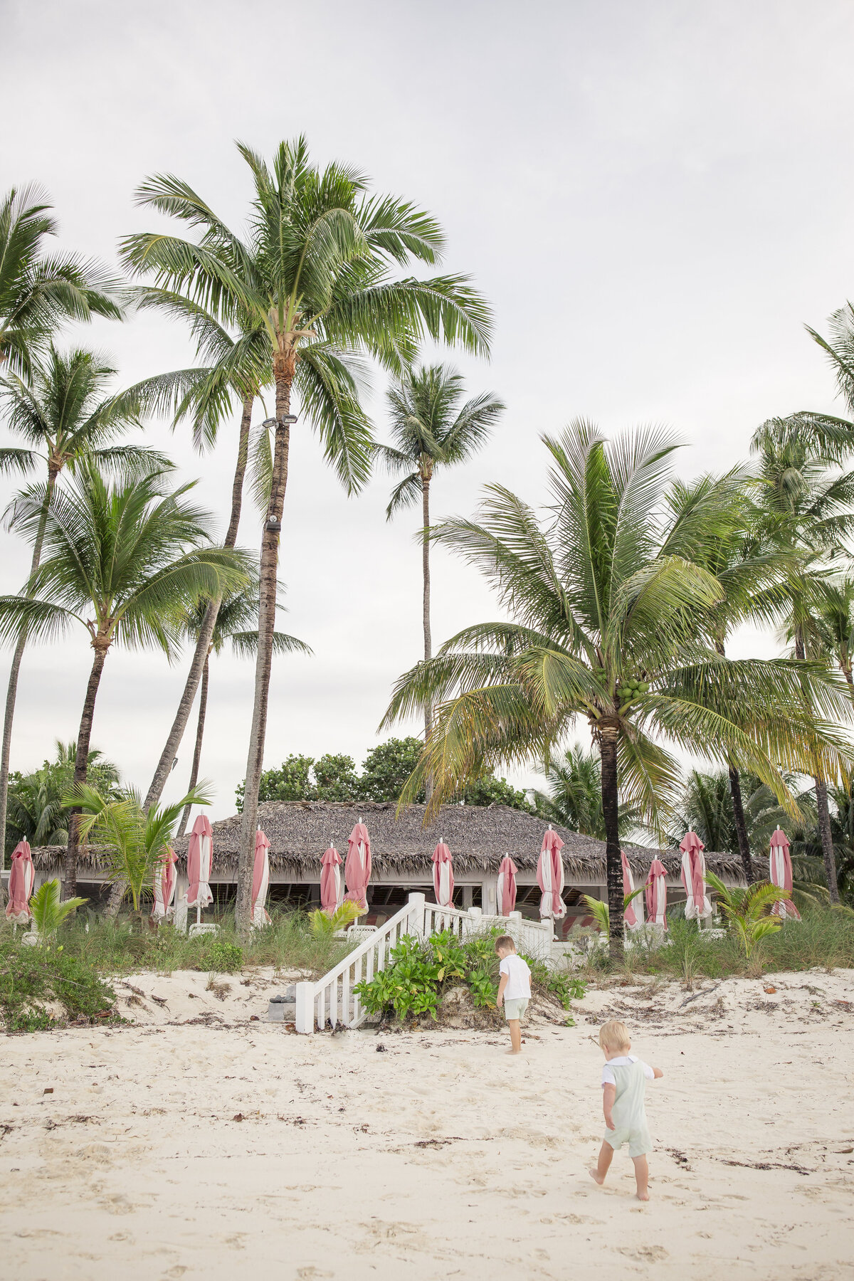 EboniRobyn-Family-Caroline-BeachShack-LyfordCay-Nassau-NewProvidence-TheBahamas-Final-50