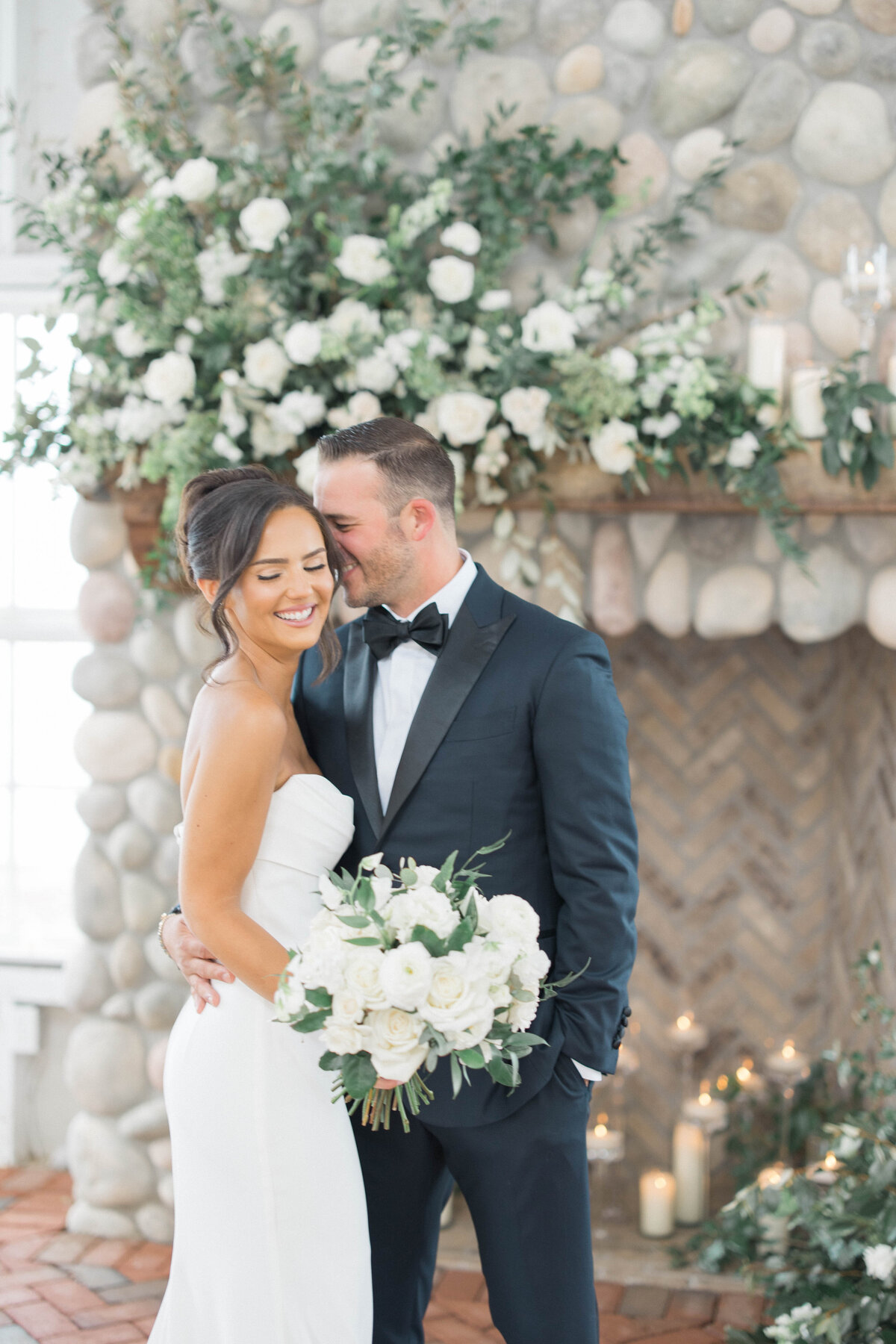 Molly Sue Photography Mallard Island Yacht Club Wedding24