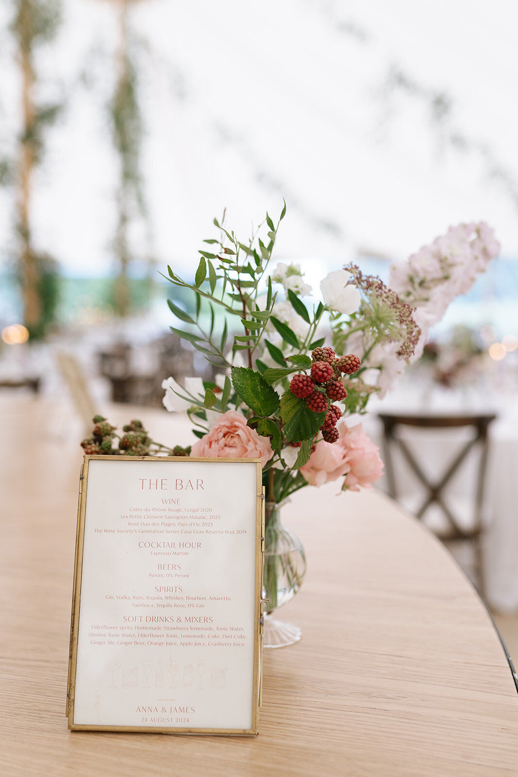 A&J-806_Wizz & Wild Wedding Florals