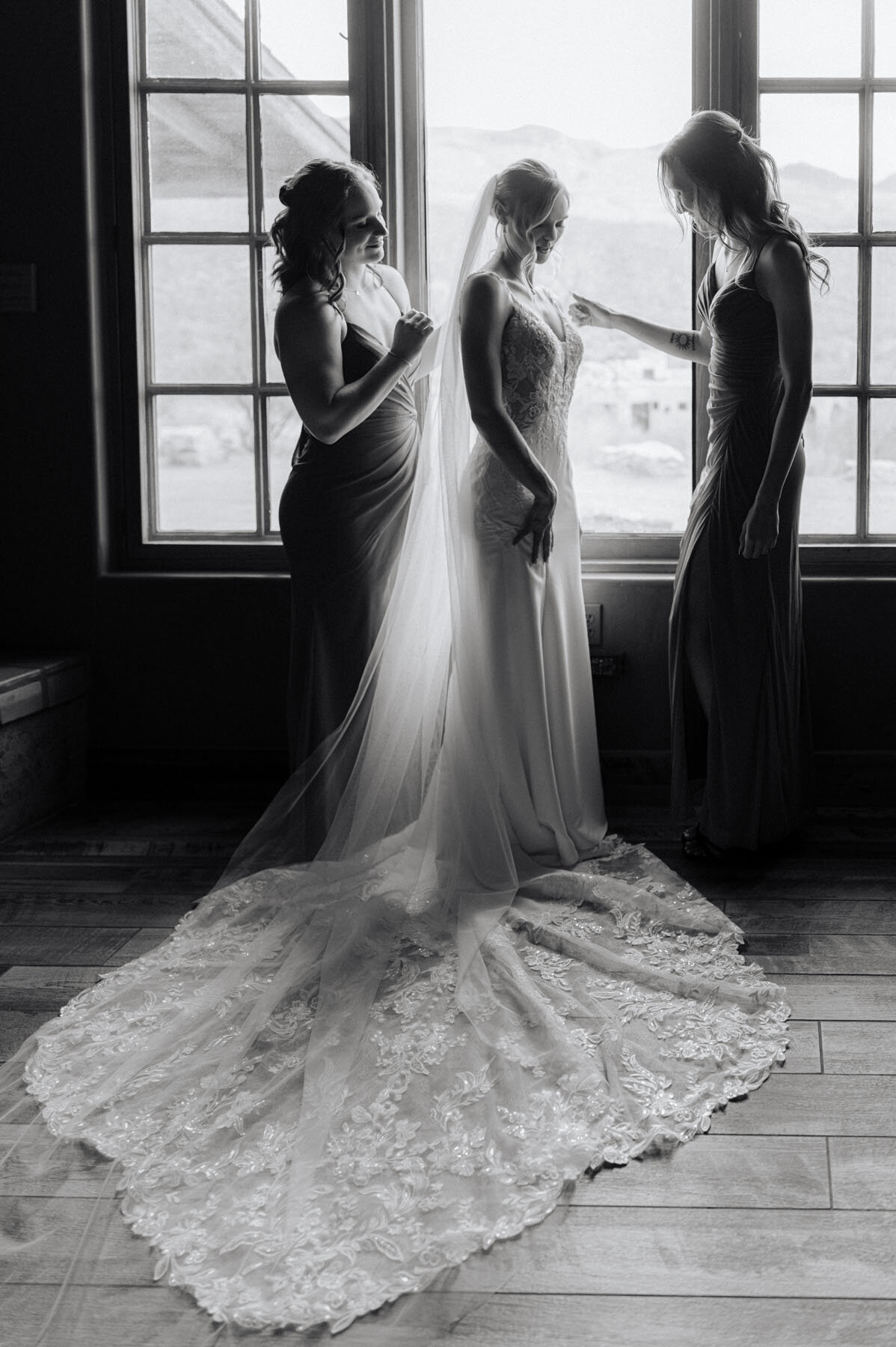 Tanque Verde Ranch Tucson outdoor wedding photography