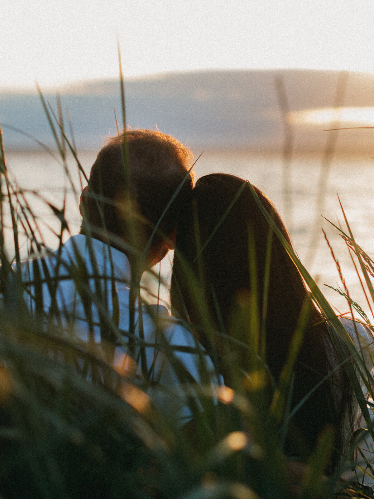 Couples-session-golden-gardens-beach-documentary-style-jennifer-moreno-photography-seattle-washington-23