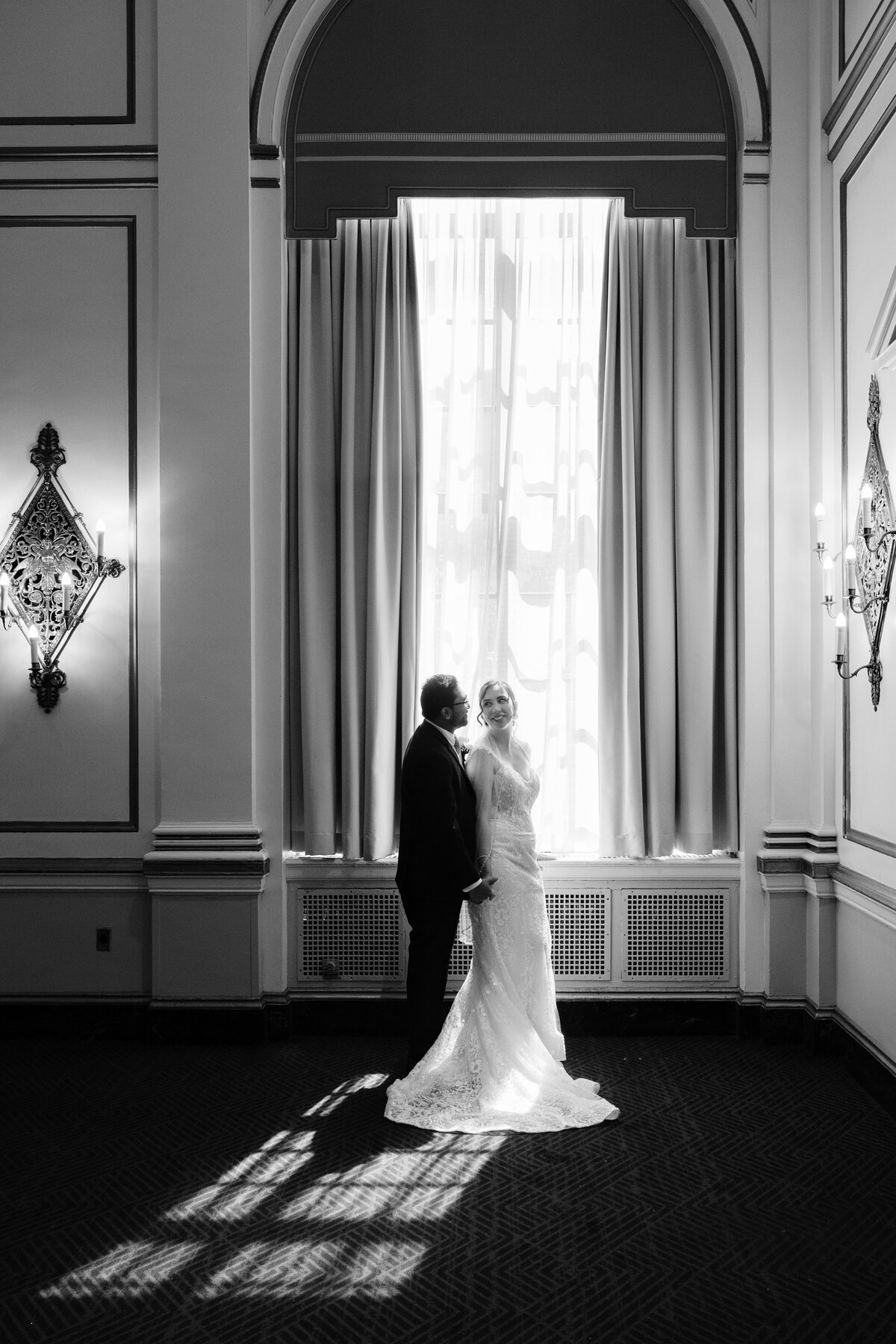 park-plaza-wedding-indian-bride-groom-ballroom-lisa-gilbert-photography