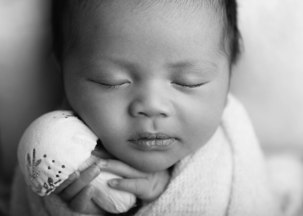 newborn-gallery-edmonton-photographer-24