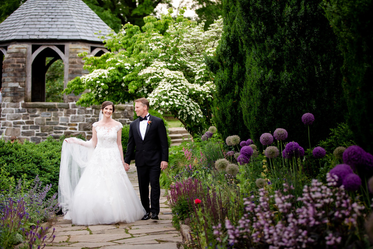 Bride and Groom portraits at the Washington National Cathedral in DC