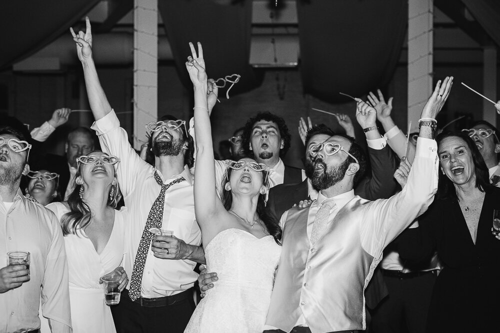 wedding-dance-floor-photography-fun-1