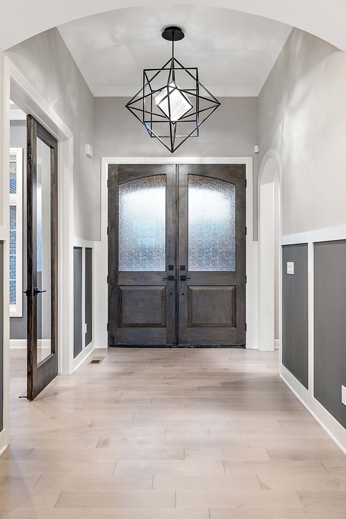 6655 Roseberry Interior-1