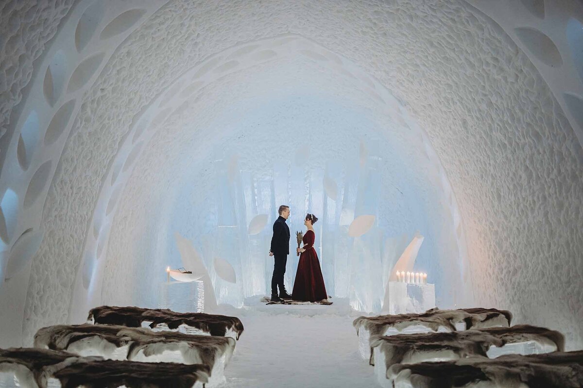 icehotel-weddings-winter-weddings-vinterbröllop-fotograf-kiruna-photographer-wedding-photographer027025