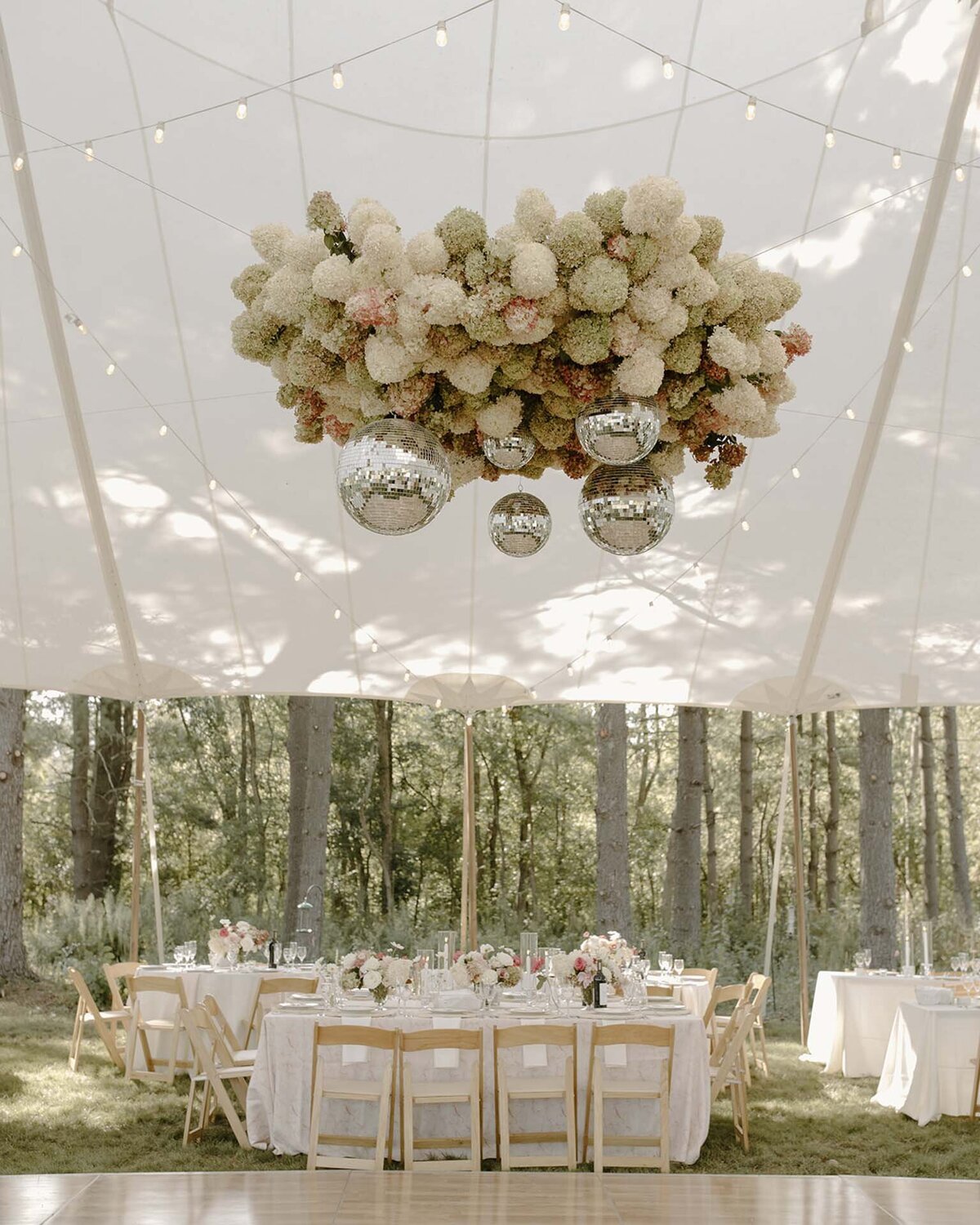 LUVIA_Elopement_Photographer_And_VIdeography_Team17