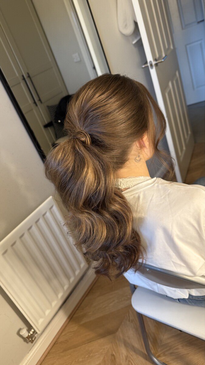 elegant-bridal-hair-berkshire (3)