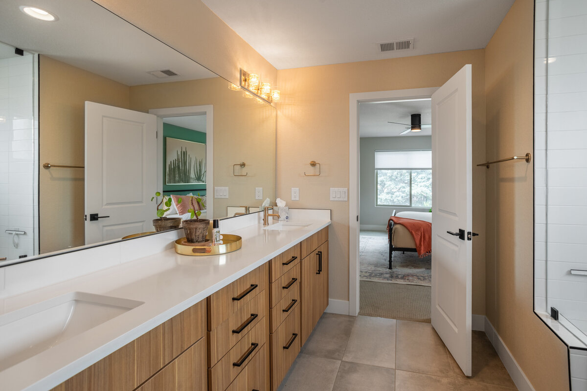 BDStudios_4448_S_Acoma_Street_20